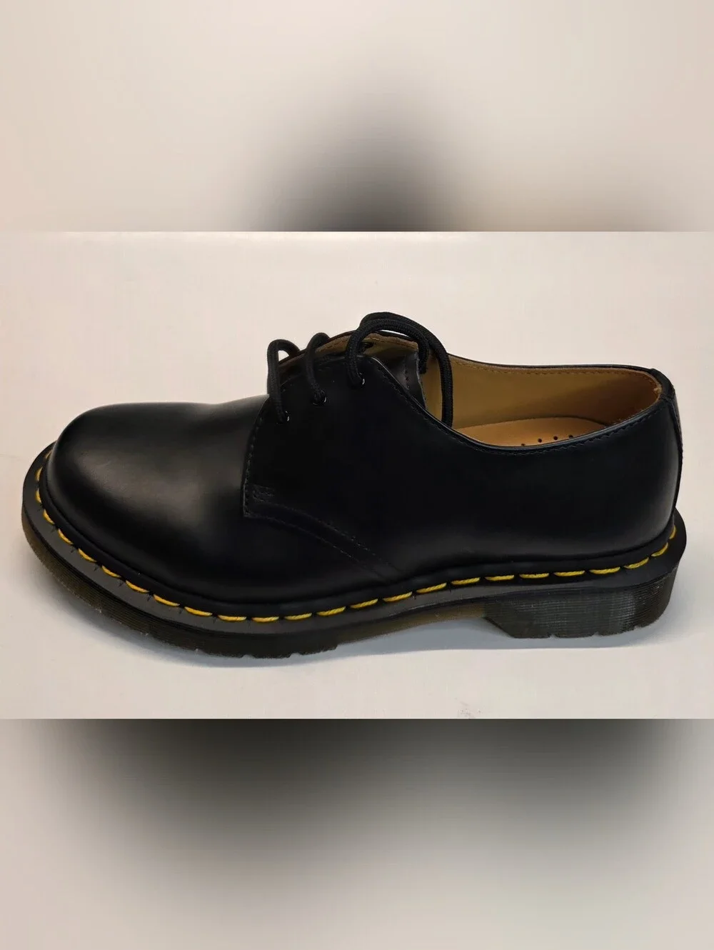 New  Dr. Martens  Smooth Leather Oxford Shoes - Black - Women's Size 9